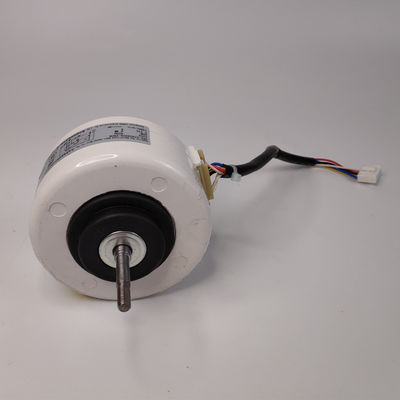 محرك AC BLDC DC24V 10-250W 800-1400 RPM نحيف للغاية لوحدة ملف المروحة المكره للتدفق المتقاطع